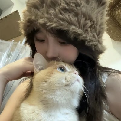英谈女人